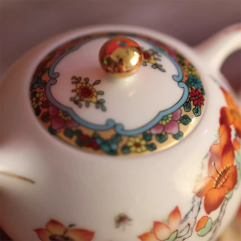 Guangcai Porcelain 'Early Spring' Kapok Tea Set Gift