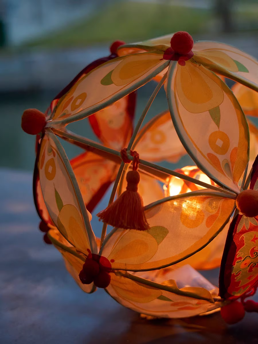 Non-heritage handmade bamboo woven diy lantern