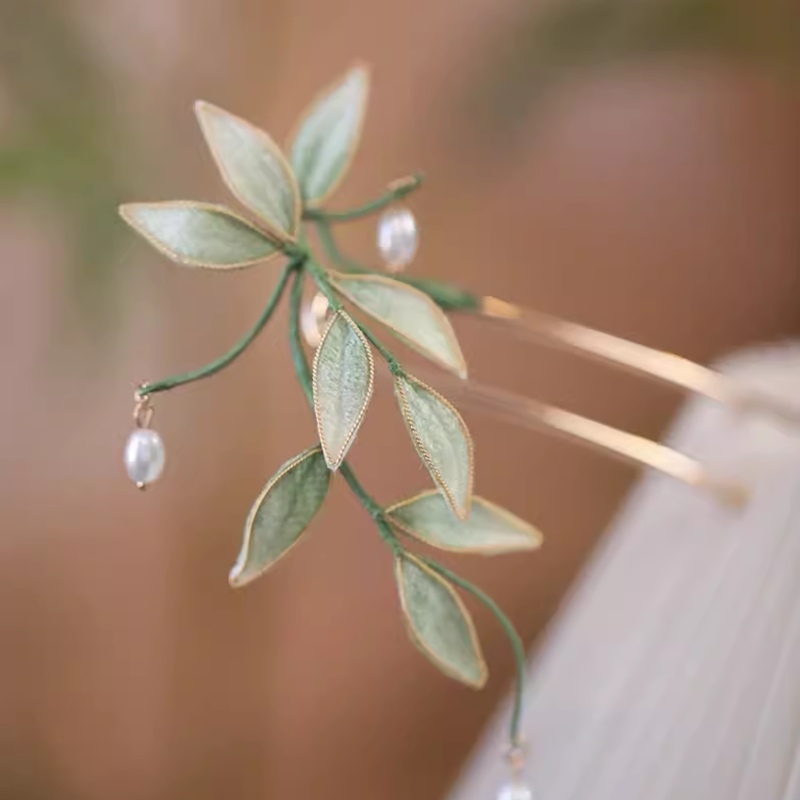 Handcrafted Chinese Style Bamboo Leaf Hairpin